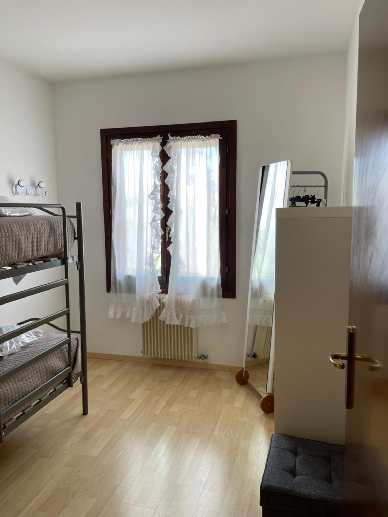 First Line House Apartman Eraclea Kültér fotó